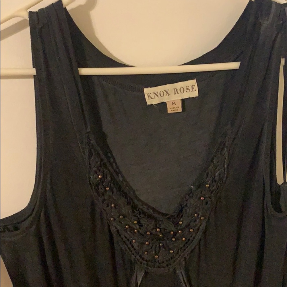 Tank - Picture 3 of 5